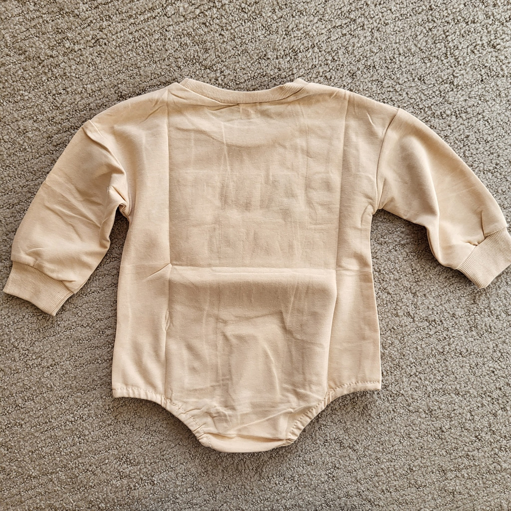 Unisex Baby Long Sleeve “Santa Baby” Christmas Bodysuit – Beige – NWOT - Picture 6 of 6